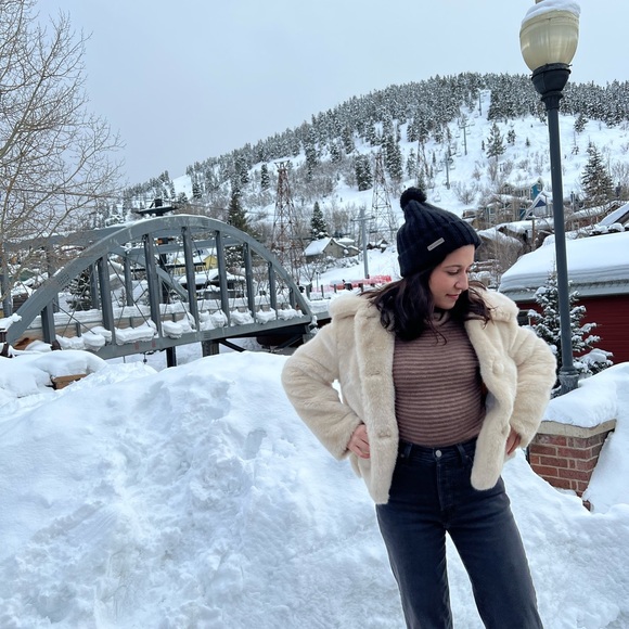 Topshop Faux Fur Cream Coat - Picture 5 of 10